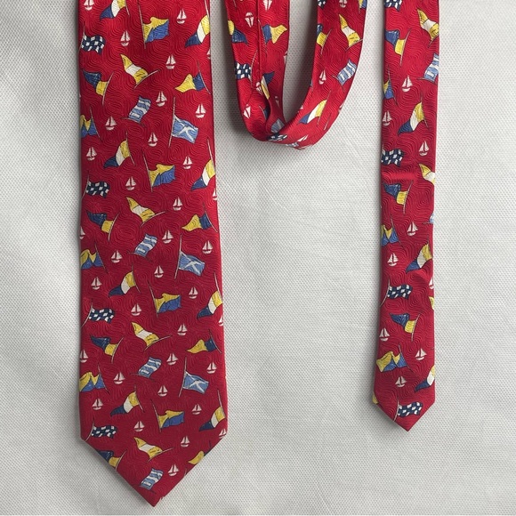 Lands End Nautical Tie 100% Silk Sea Flags Sailboats Boats Pattern Necktie Red - Picture 2 of 13